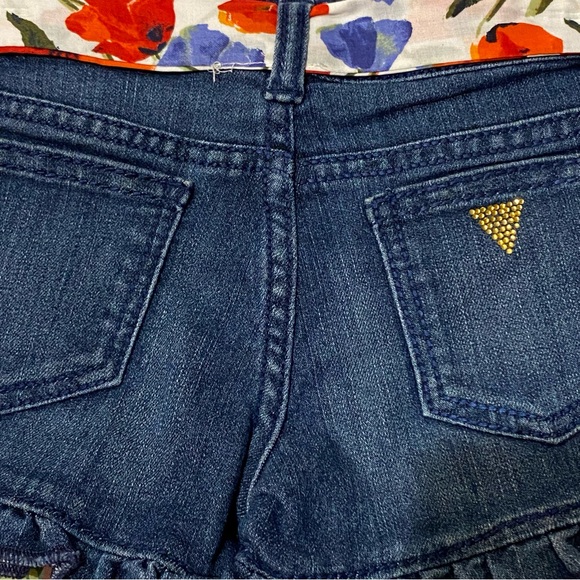 GUESS DENIM GIRL POPPY SASH ADJUSTABLE RUFFLE SHORTS - Picture 5 of 6